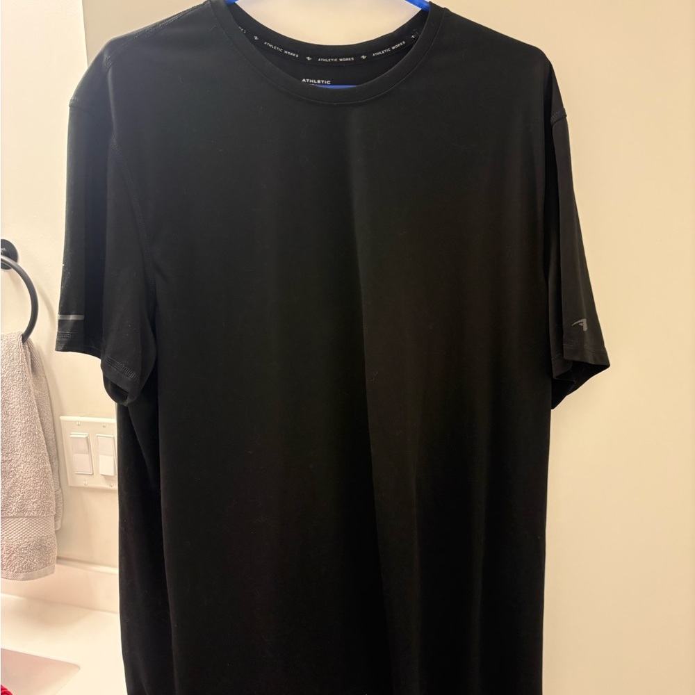 Mens Activewear Black Short Sleeve Tee
